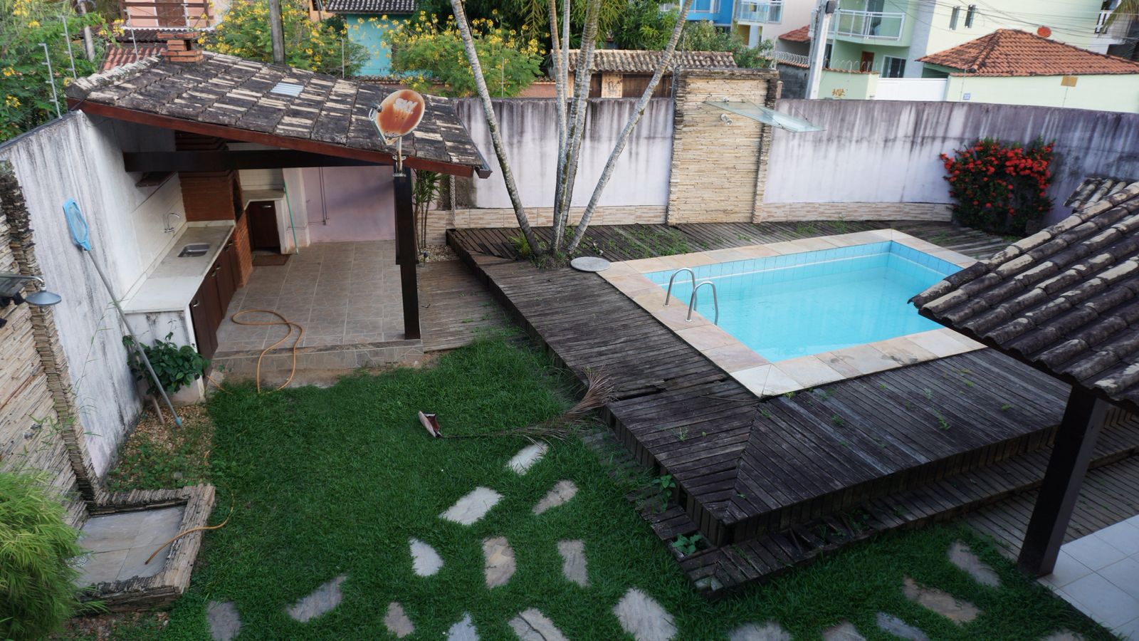 Casa 3 quartos 2 banheiros e duas vagas em Serra Grande Itaipu Niterói