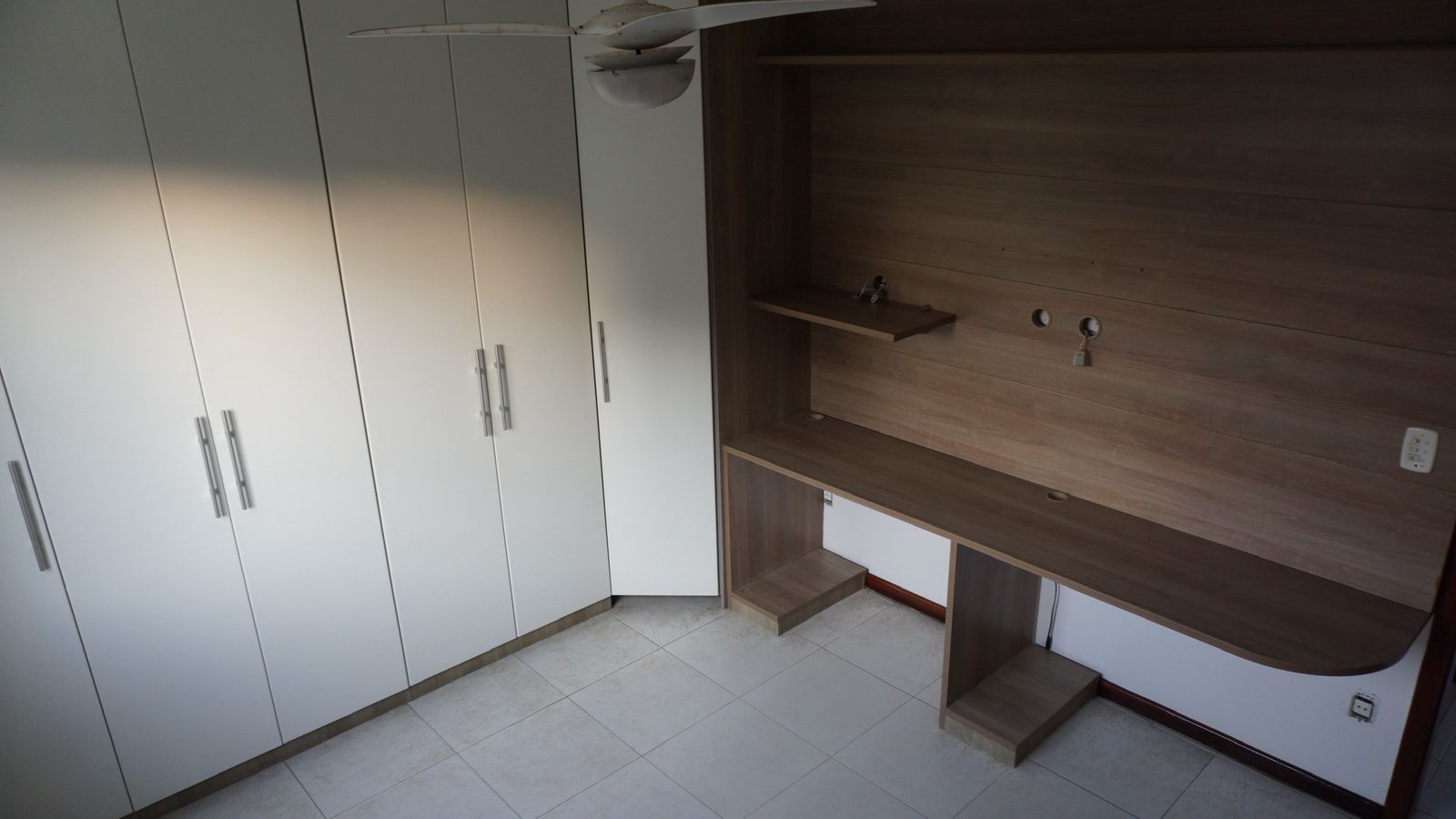 Casa 3 quartos 2 banheiros e duas vagas em Serra Grande Itaipu Niterói