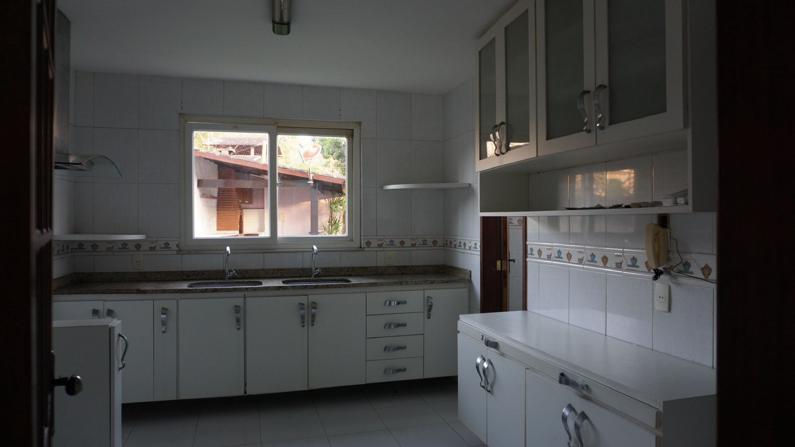 Casa 3 quartos 2 banheiros e duas vagas em Serra Grande Itaipu Niterói