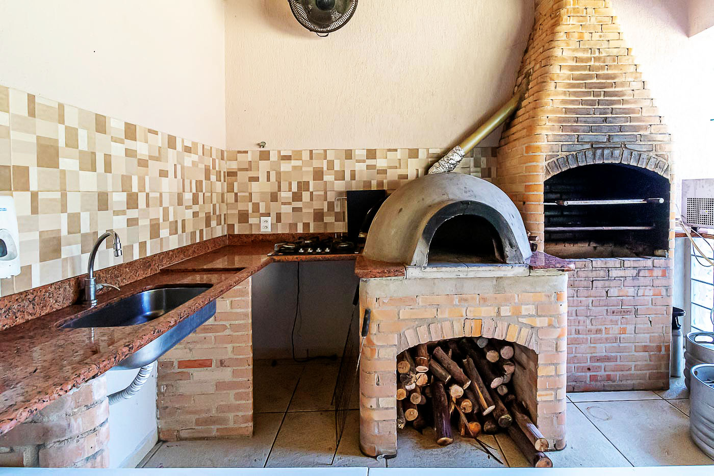 Casa - Av. Nelson Oliveira Silva - Vila Progresso -1.936 m²