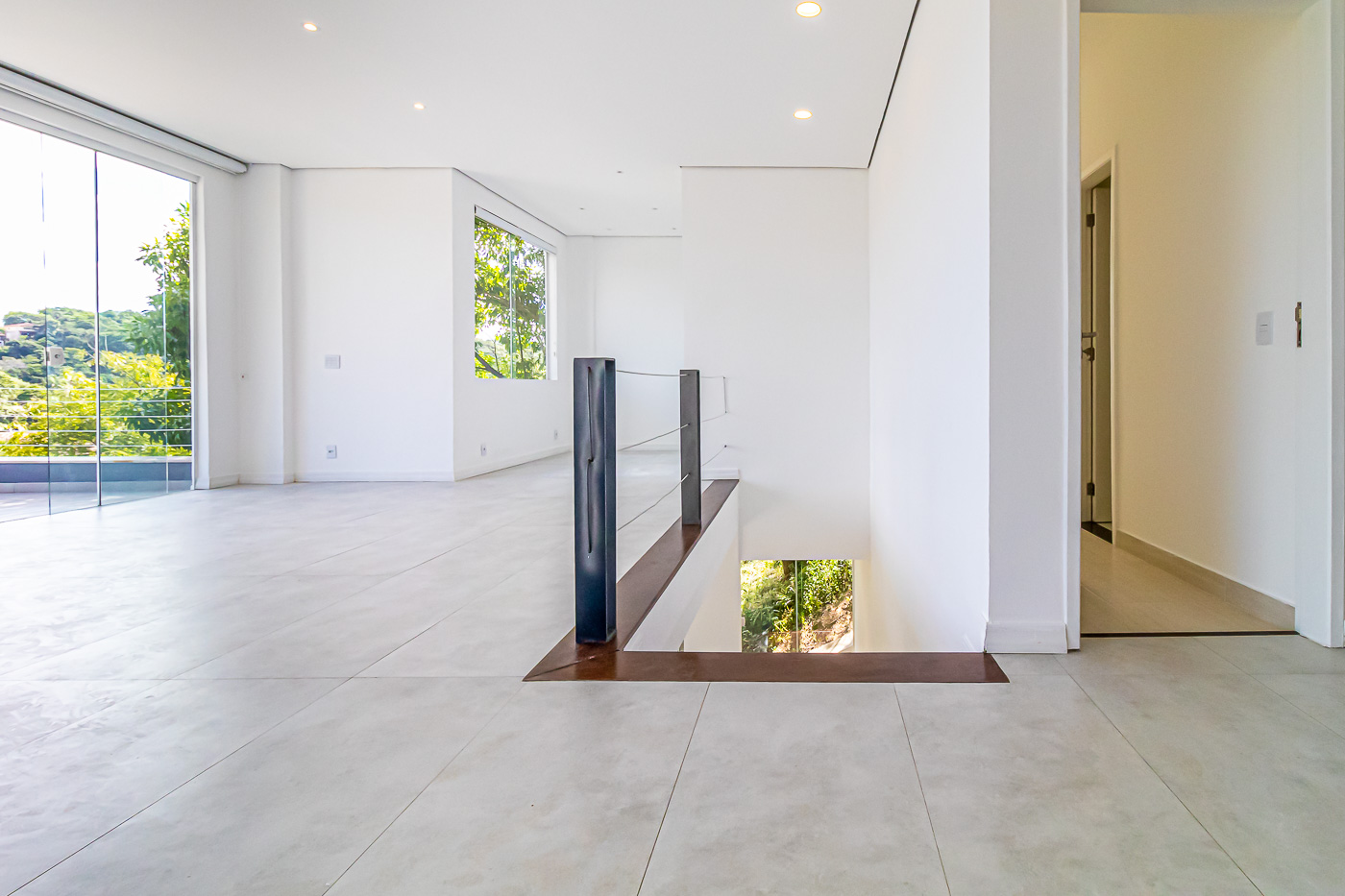 Casa - Av. Nelson Oliveira Silva - Vila Progresso -1.936 m²