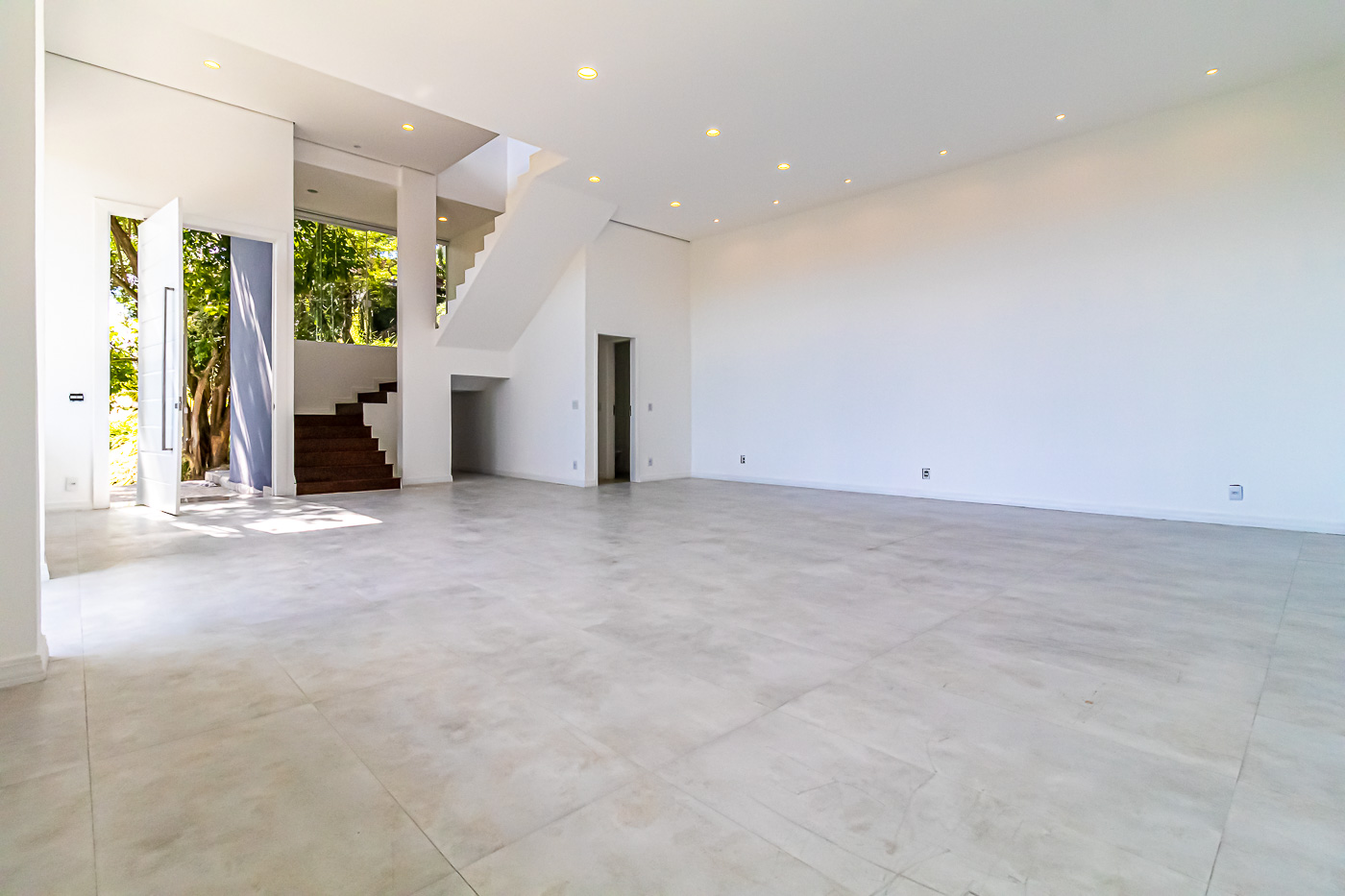 Casa - Av. Nelson Oliveira Silva - Vila Progresso -1.936 m²