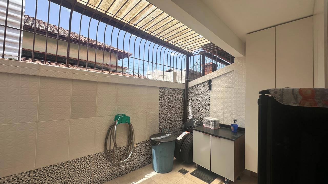 Casa no Condominio Villa Itaipu