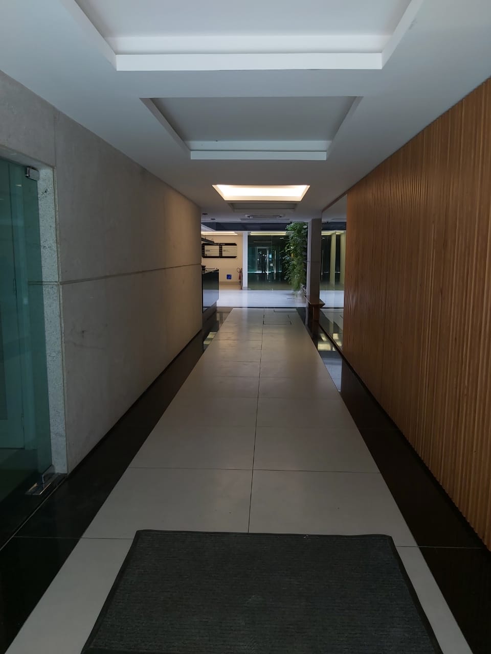 Andar Inteiro - Leblon - 186 m²