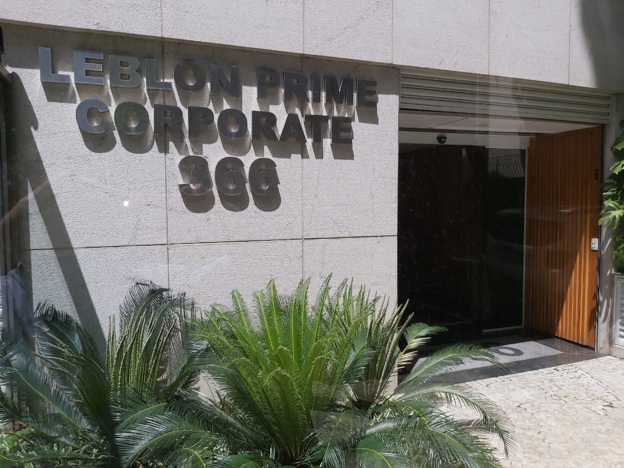 Andar Inteiro - Leblon - 186 m²