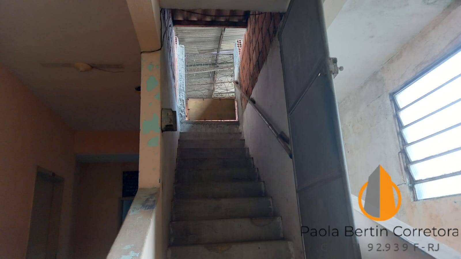 VENDA - Travessa Paim Ferreira Paim - São Gonçalo