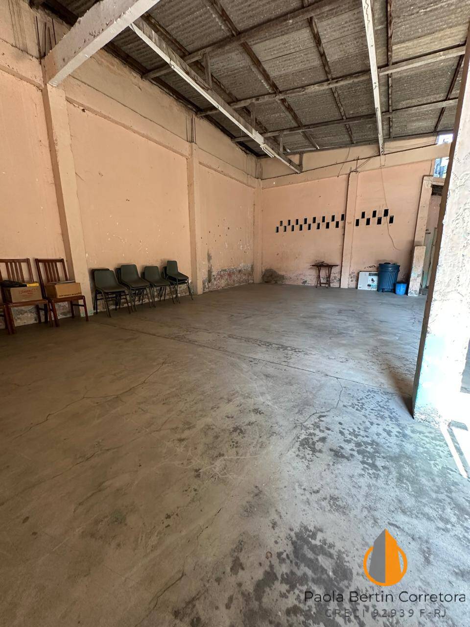 VENDA - Travessa Paim Ferreira Paim - São Gonçalo