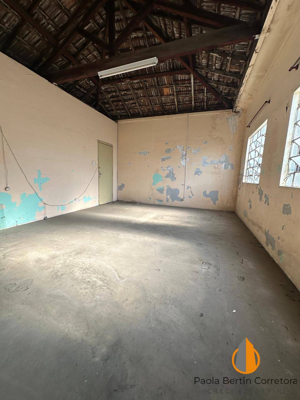 VENDA - Travessa Paim Ferreira Paim - São Gonçalo